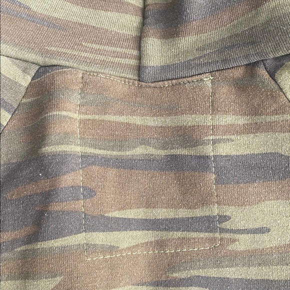 Aviator Nation CAMO Zip Up hoodie used condition size large - Picture 2 of 4